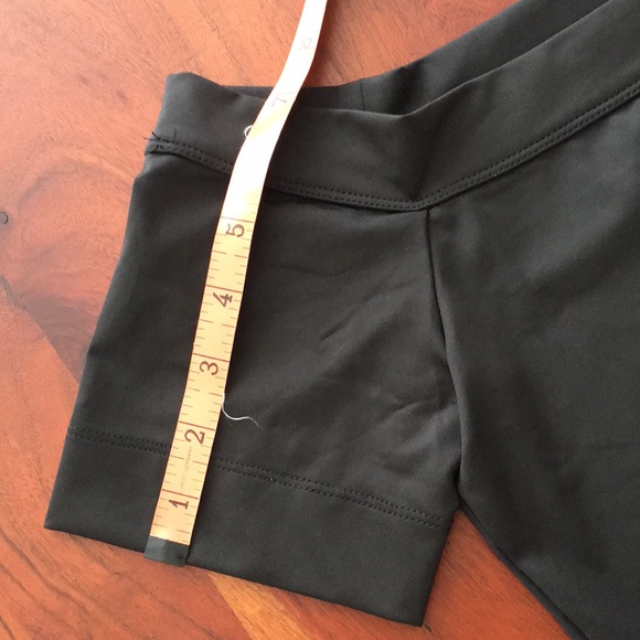 NWOT Tuckernuck black short sleeve off shoulder top M - Picture 11 of 12